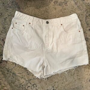 Topshop Mom Jean Shorts in White | US size 6